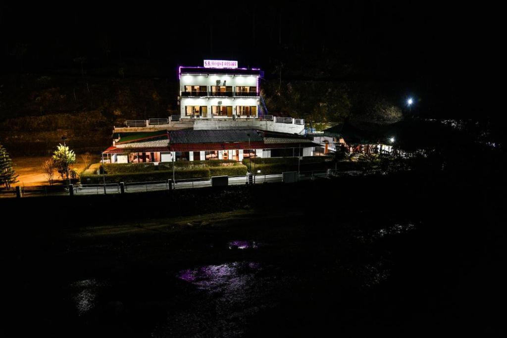 Riverside Resort Lansdowne Eksteriør billede